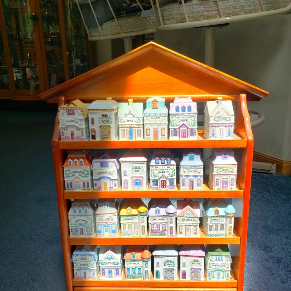 THE SPICE VILLAGE BY LENOX